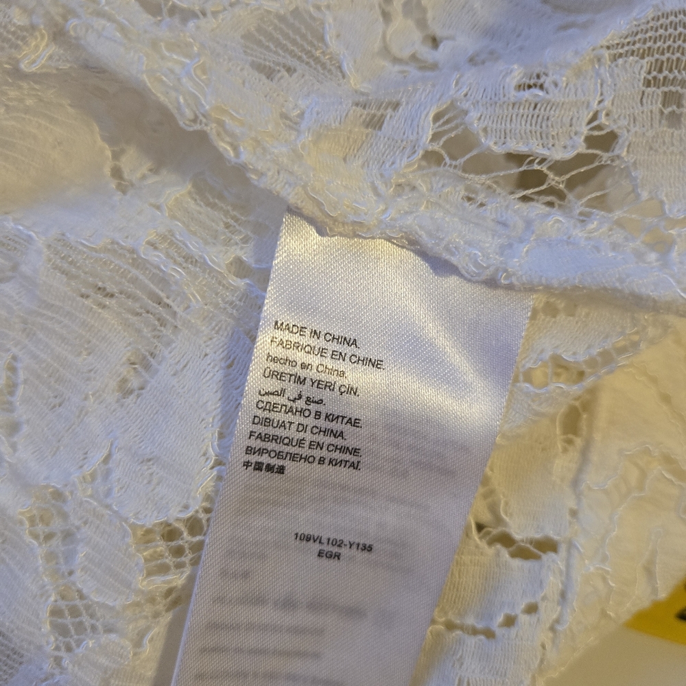 Bebe Biker Jacket Sheer Ivory Lace Size 12 Feminine Zipper Cropped Vintage Vibes - Picture 7 of 8